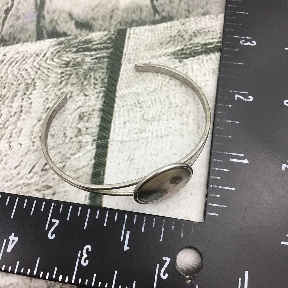 Womens‎ Jewelry Faux Mother Of Pearl Shine Silver Tone Cuff Bracelet